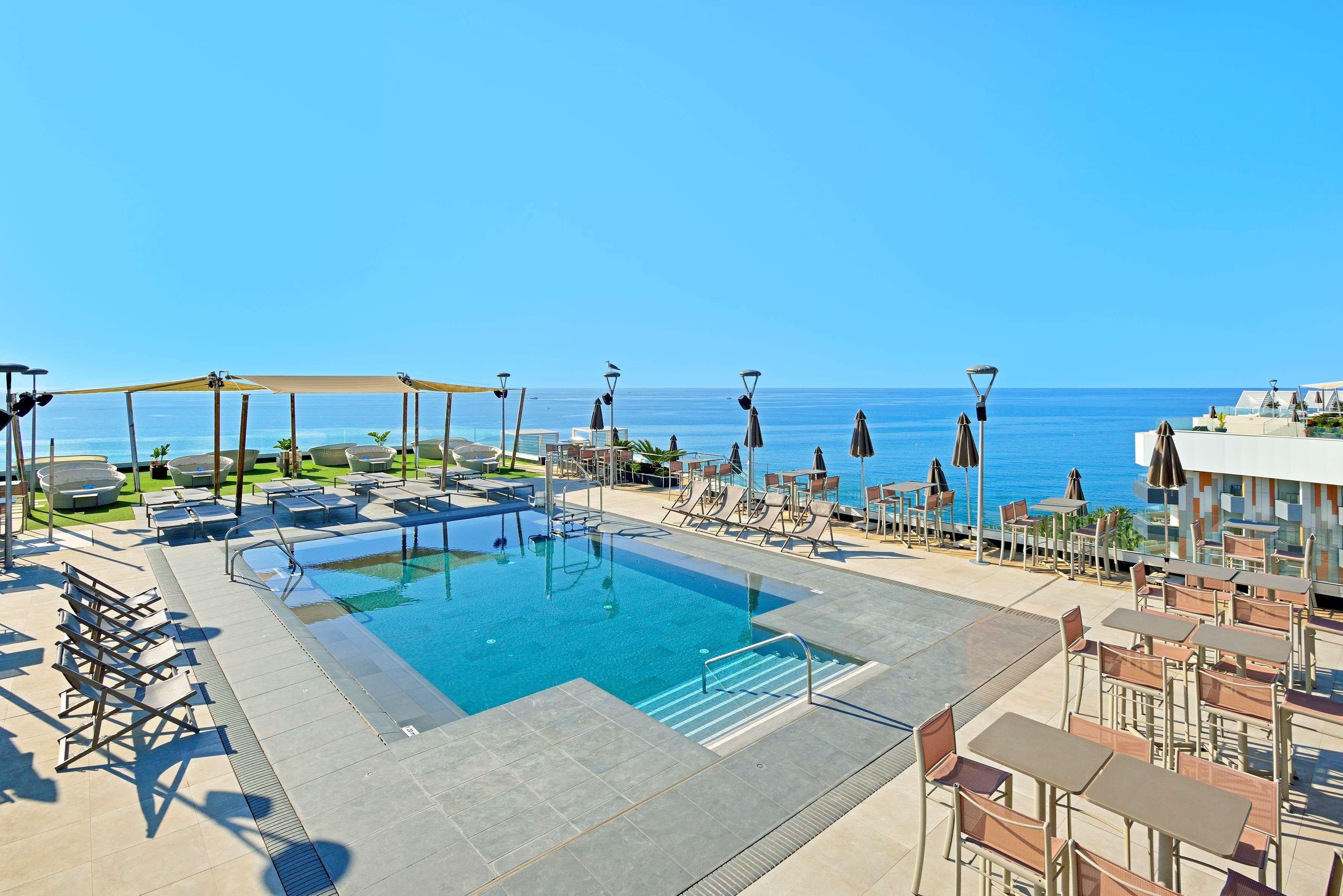 太阳海岸美利亚酒店 托雷莫利诺斯 外观 照片
